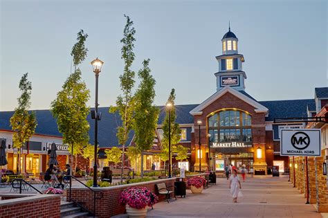 woodbury outlet mall stores